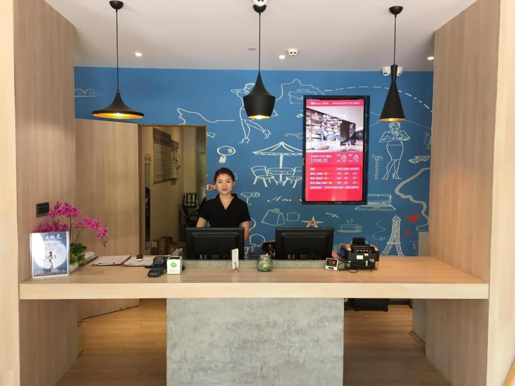 Ibis Kunming Beijing Rd Hotell Eksteriør bilde