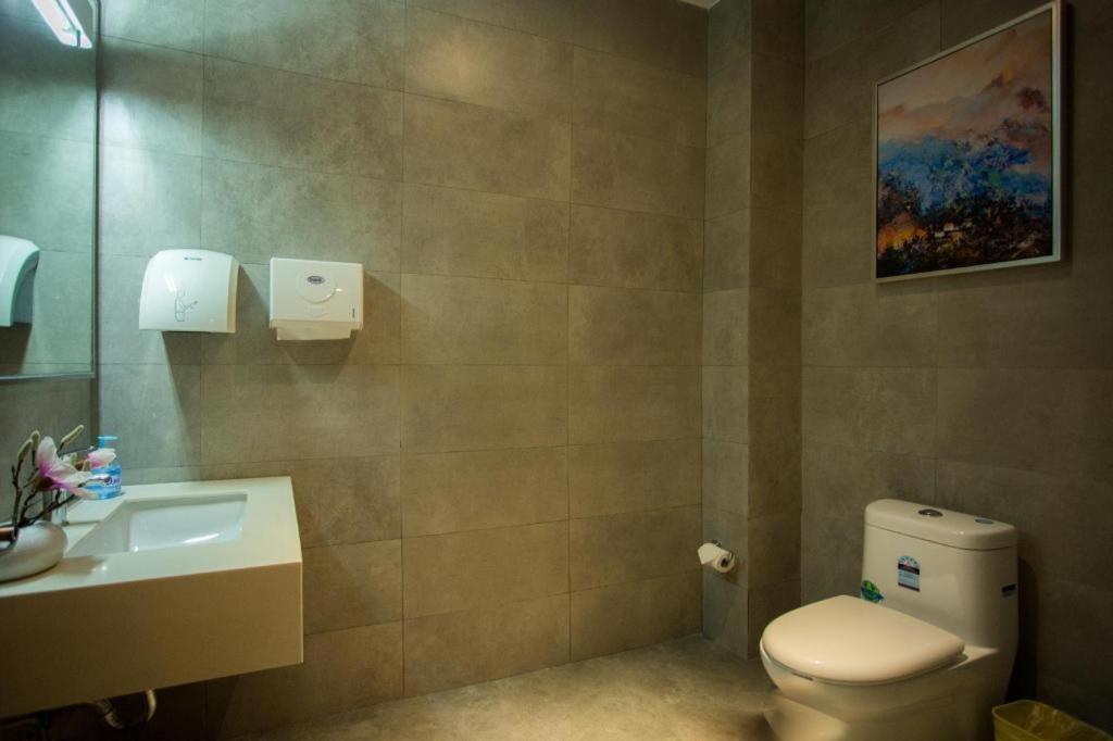 Ibis Kunming Beijing Rd Hotell Eksteriør bilde